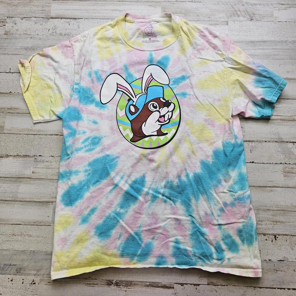 Buc-ees Easter Shirt MED Tie Dye Did You Dye Pastel Holiday Bucees Texas Gas Sta